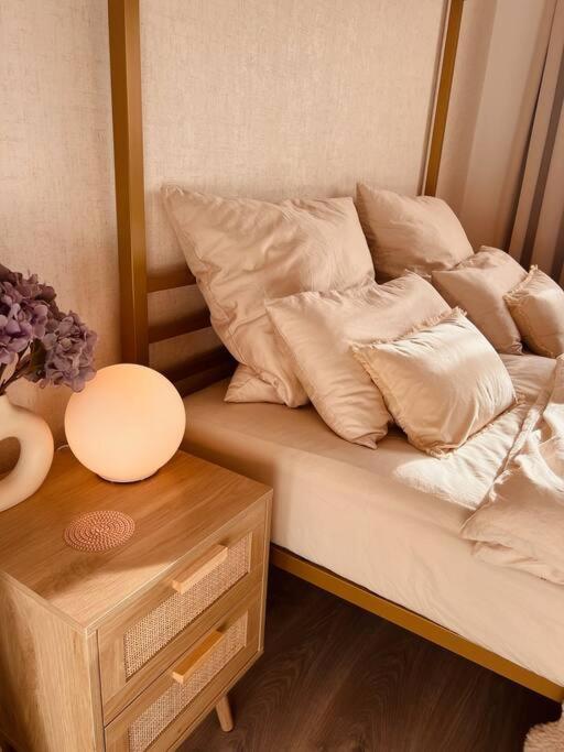 Amalfi Home - Stylish Apartment With Terrace شونيفيلد المظهر الخارجي الصورة