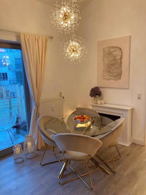 Amalfi Home - Stylish Apartment With Terrace شونيفيلد المظهر الخارجي الصورة