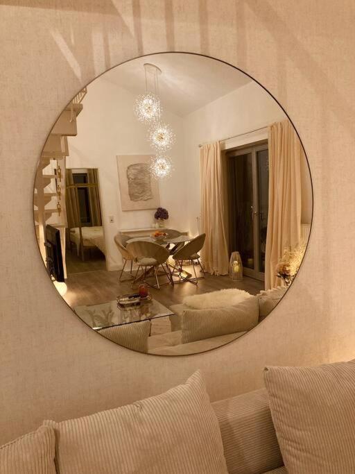 Amalfi Home - Stylish Apartment With Terrace شونيفيلد المظهر الخارجي الصورة