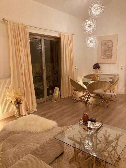 Amalfi Home - Stylish Apartment With Terrace شونيفيلد المظهر الخارجي الصورة